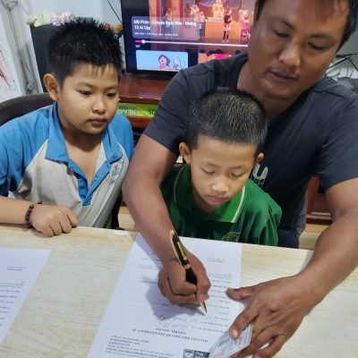 TẤM THẺ BẢO HIỂM, BƯỚC ĐỆM TƯƠNG LAI – MSD HỖ TRỢ BẢO HIỂM Y TẾ CHO 20 EM NHỎ KHÓ KHĂN TẠI CEPORER HÓC MÔN